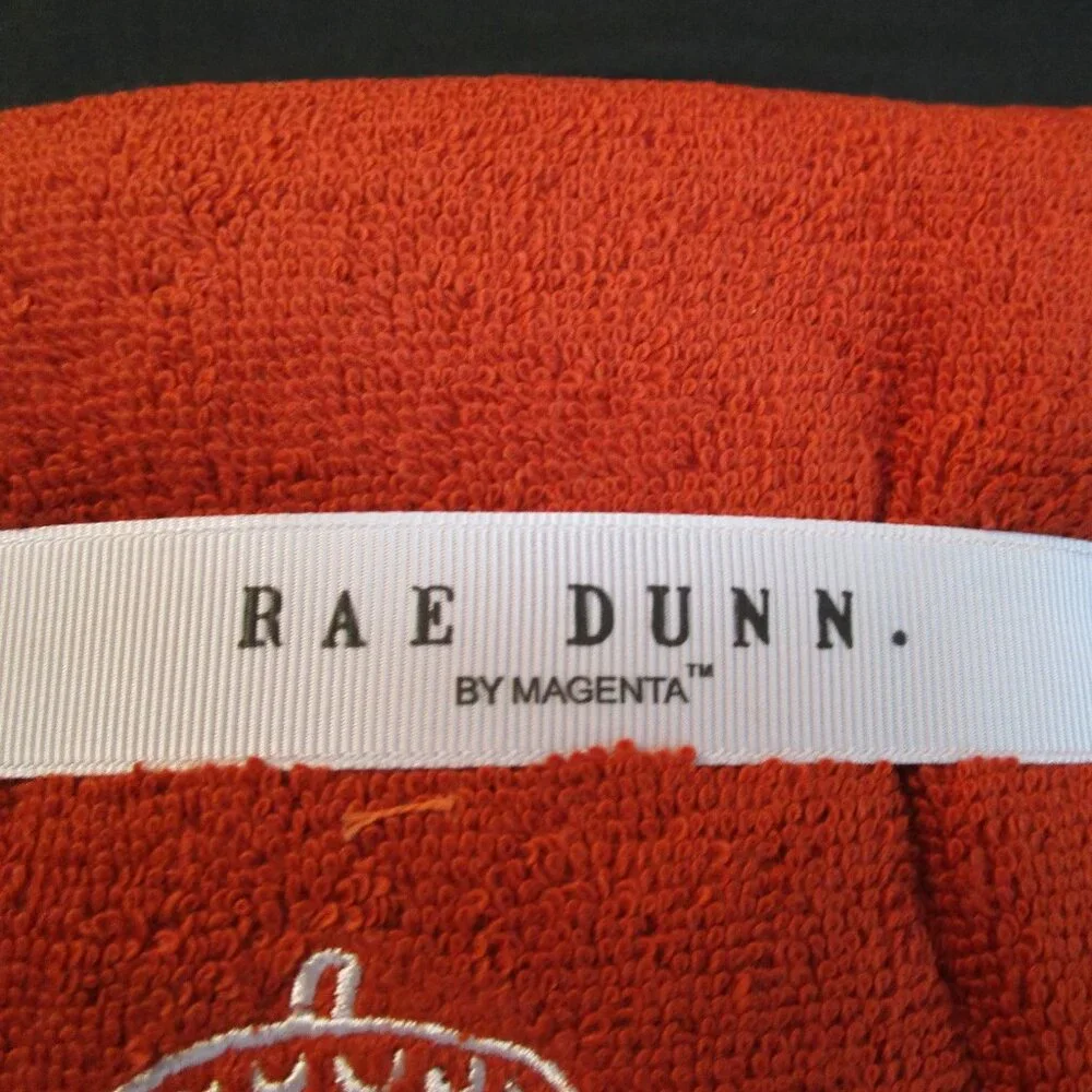 Rae Dunn Nut House Hand Towels NWT